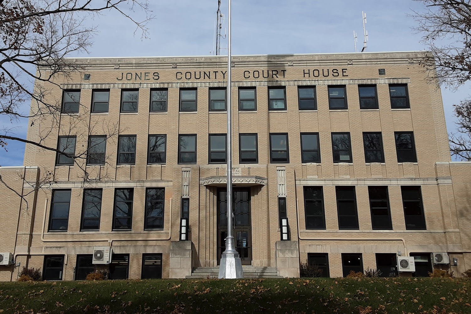 Cedar Rapids Iowa DOT Nearby Offices DMV Test Pro