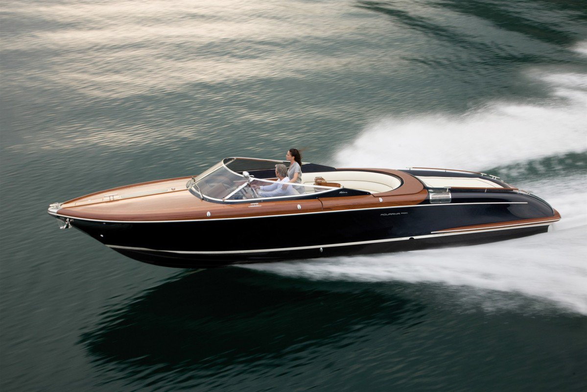 Riva Aquarama/Aquariva Italian style