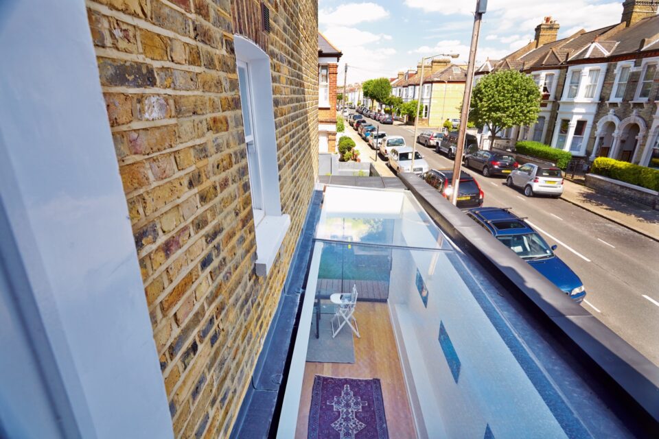 Wroughton Road Dust Architecture