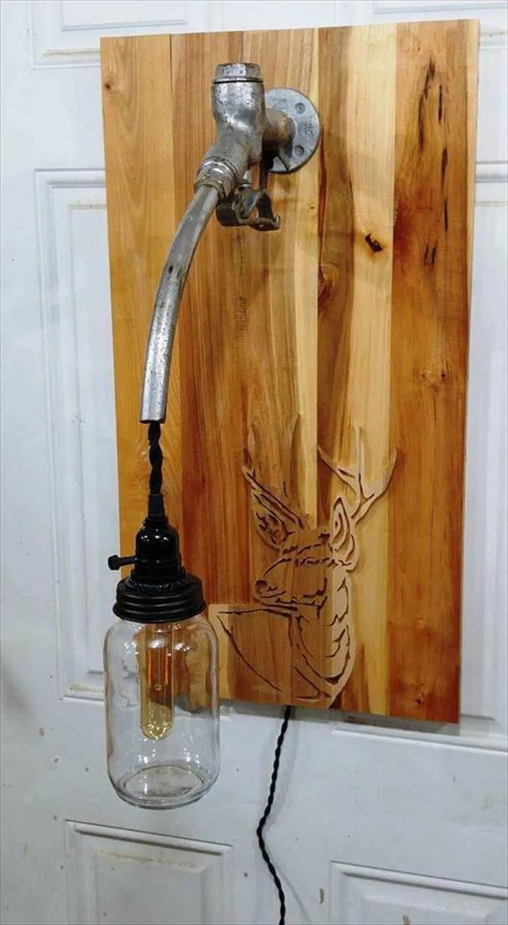 Pallet Lighting / Pallet Light Fixture Easy Pallet Ideas