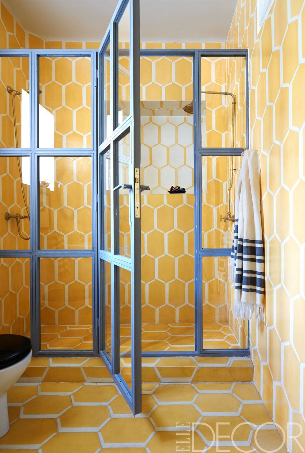 17 Yellow Bathroom ideas and How to Implement Them