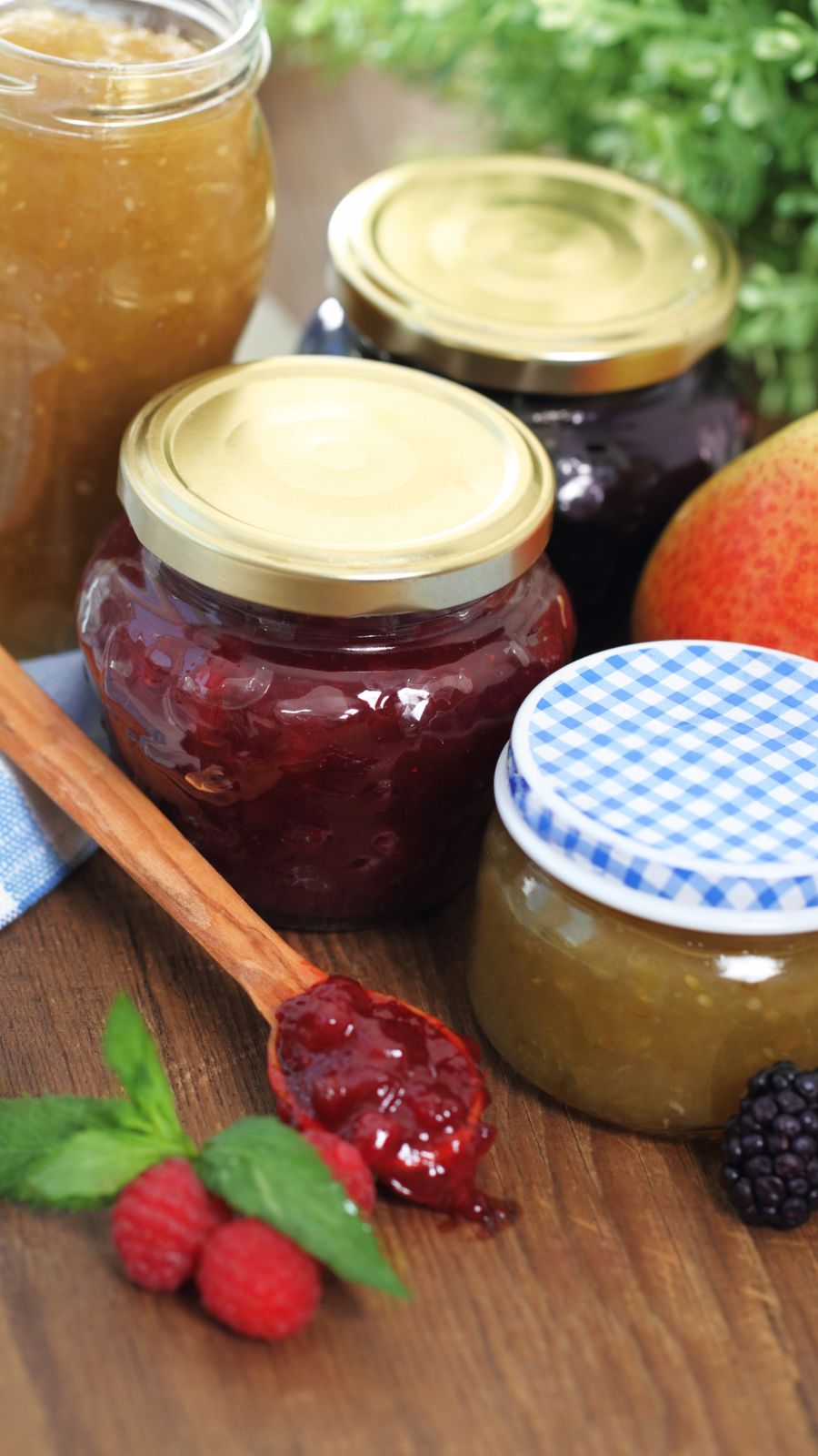 5 Types of jams that are a musttry for breakfast