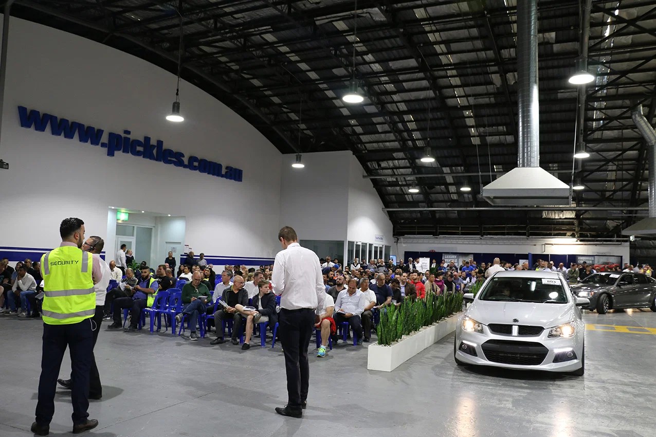 Tips for buying cars at auction Your how to guide to looking like an expert