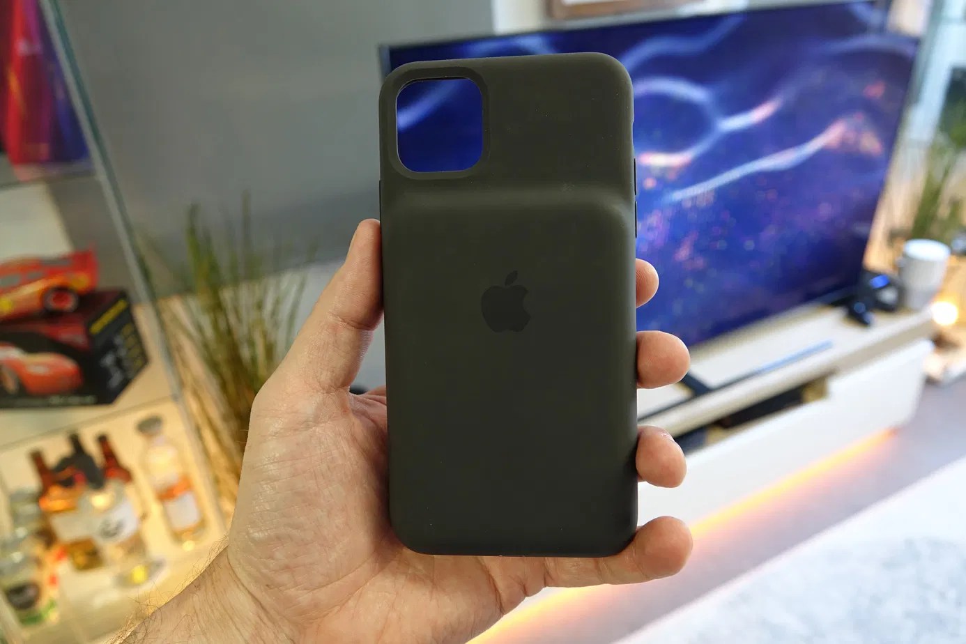 iPhone 11 Smart Battery Case Review Adding a day's battery life