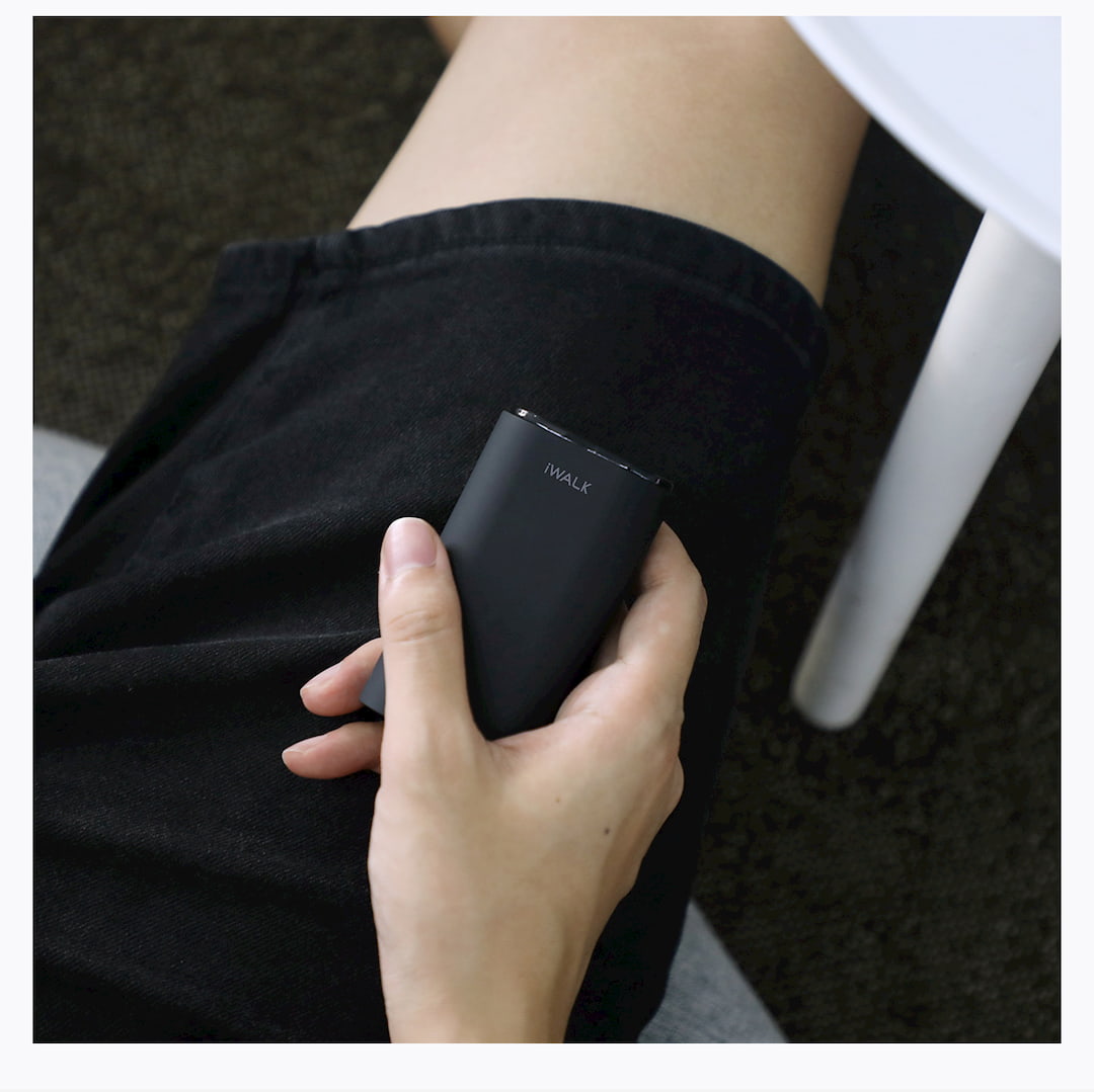 iWALK Link me 9000mAh Power Bank (Lightning Cable Version) Online at