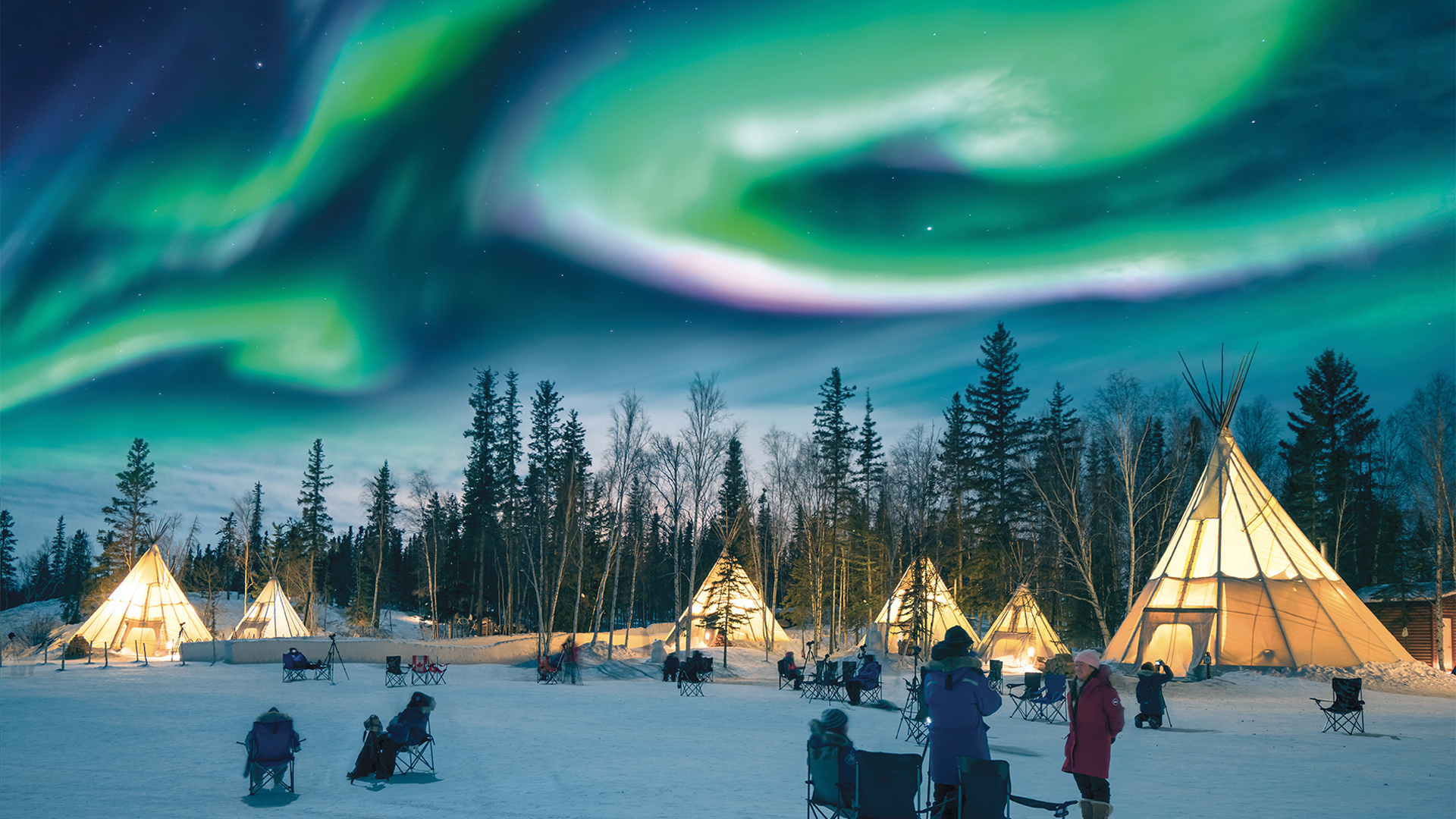 Spot the aurora borealis in Yellowknife Escapism TO