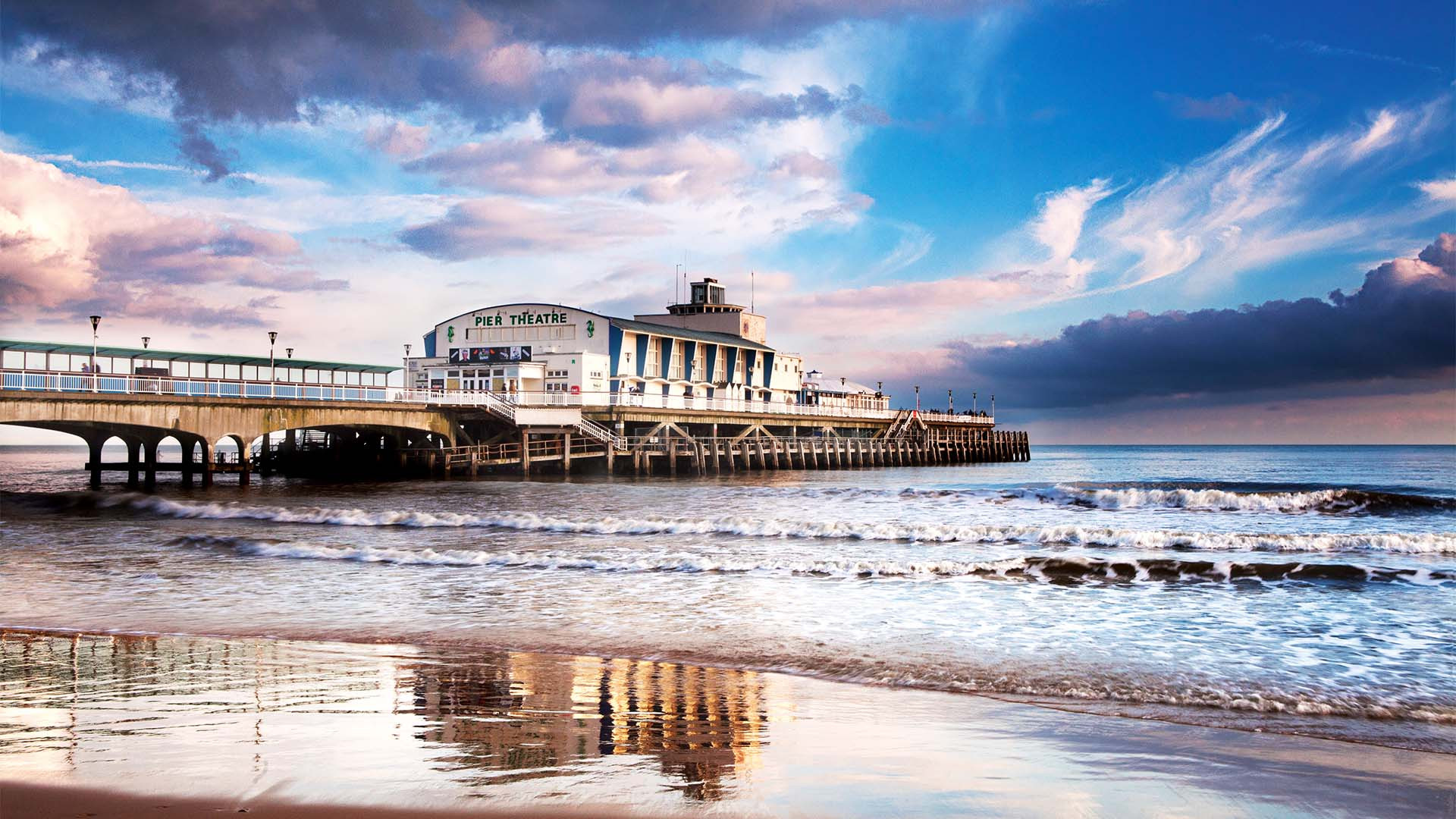 City guide Bournemouth, England Escapism Magazine