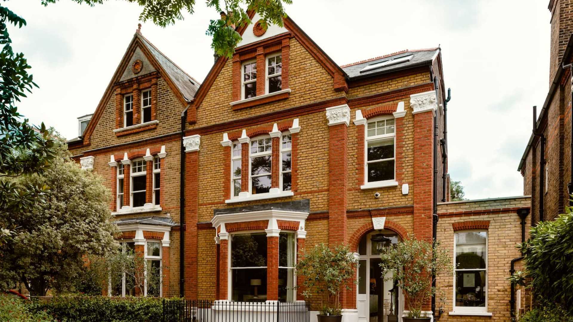 London's best Airbnbs Escapism