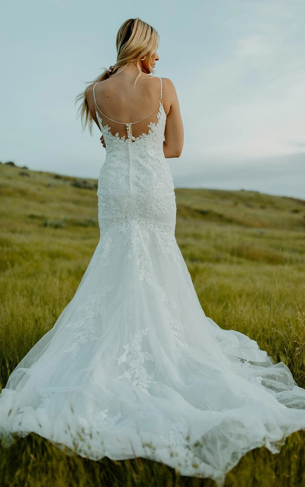 7650 Stella York Rustic Lace FitandFlare Wedding Dress with