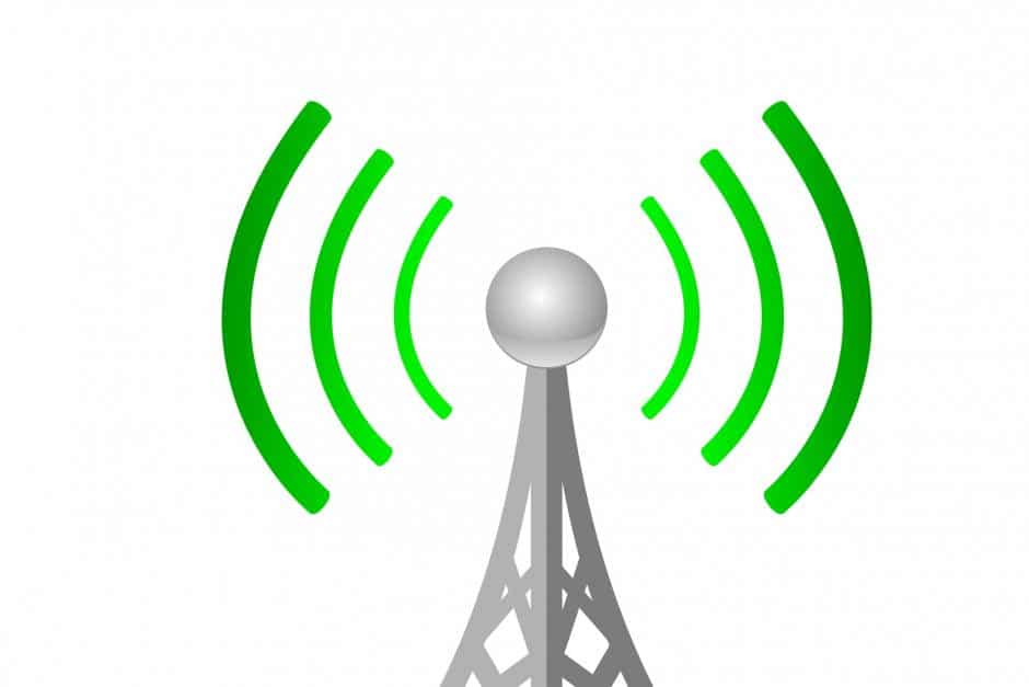 Mobile Network Vulnerability Means Hackers Could Listen in to Calls