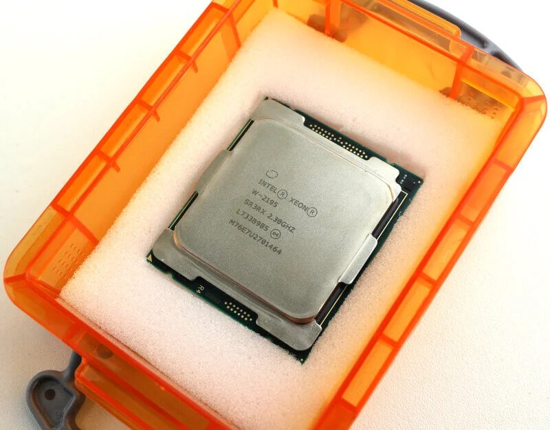 Intel Xeon W2195 18Core/36Thread Review eTeknix