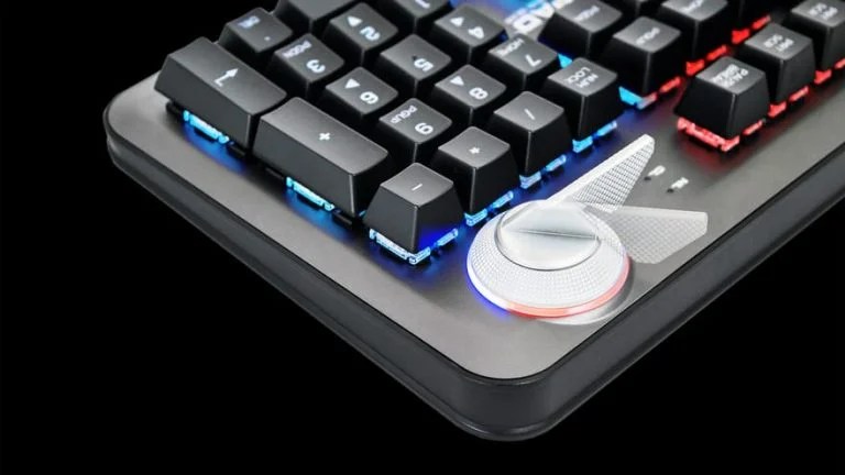 QPAD MK-95 Opto Q-Mechanical Keyboard Review | eTeknix
