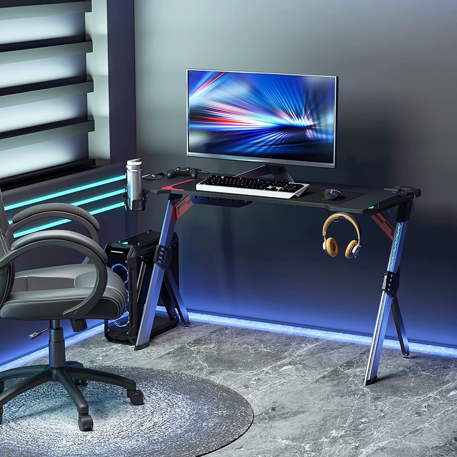 LED Gaming Desk eTeknix