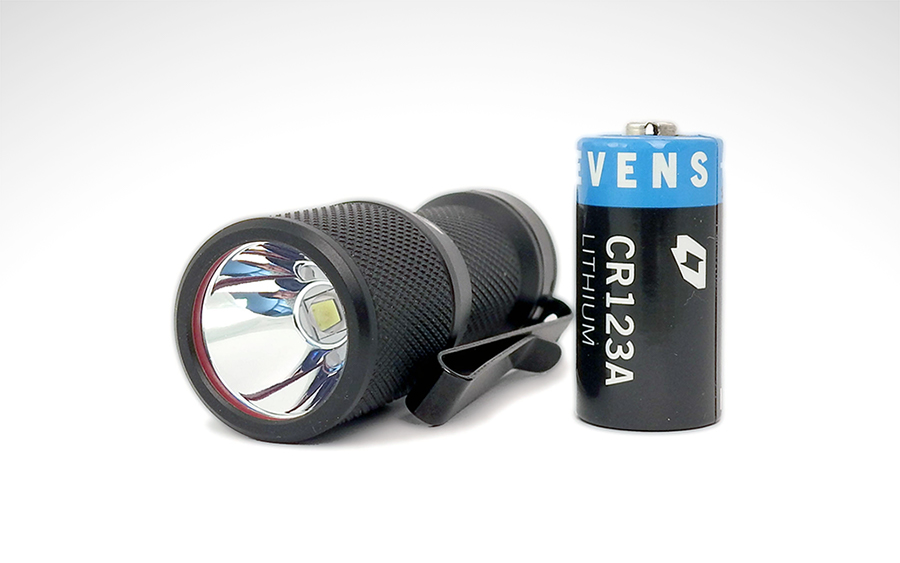 The Best CR123A Flashlights of 2017 Everyday Carry