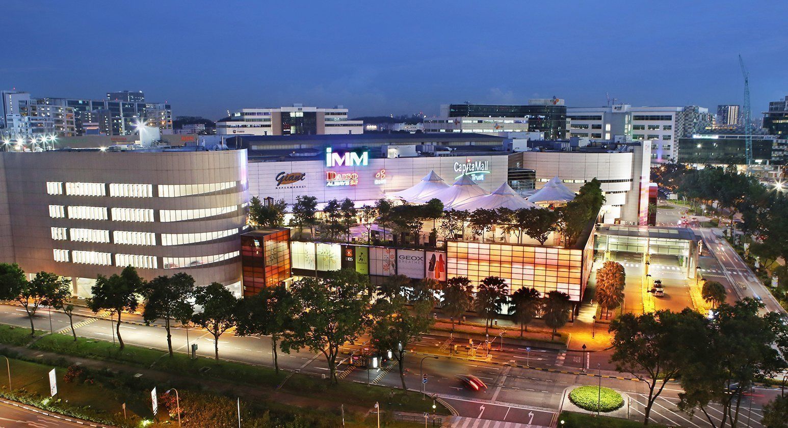 It’s A Steal! 6 Cheapest Places In Singapore To Shop At Evolve Vacation