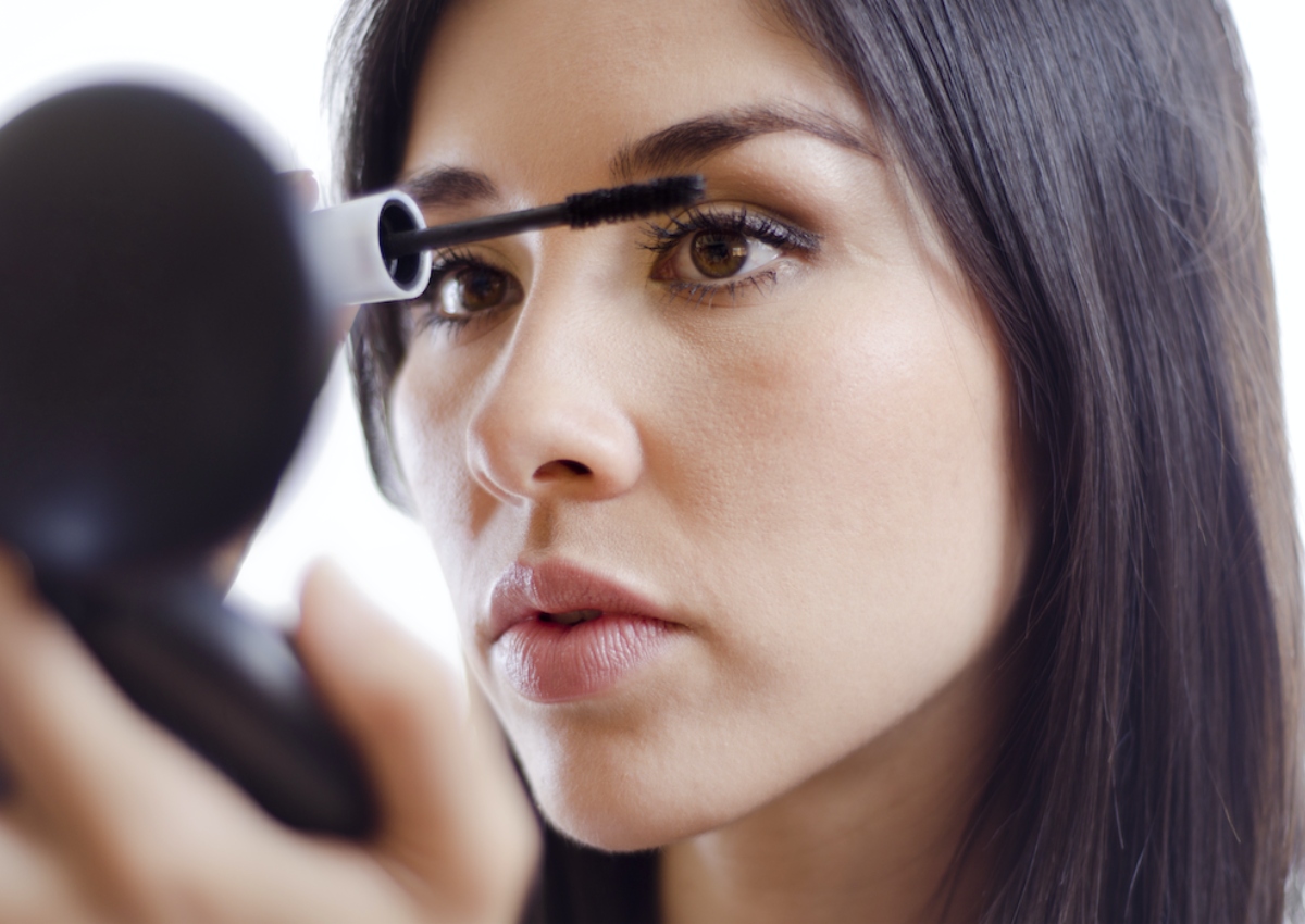 The Toxic Twenty Chemicals and Contaminants in Cosmetics EWG