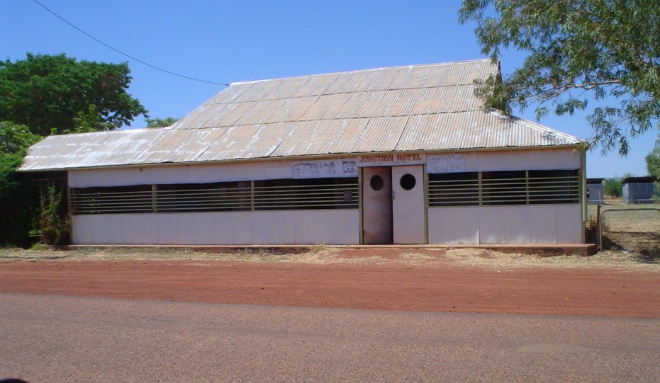 Newcastle Waters NT ExplorOz Places