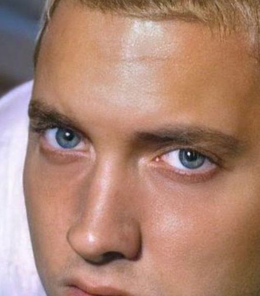 Eminem eye color