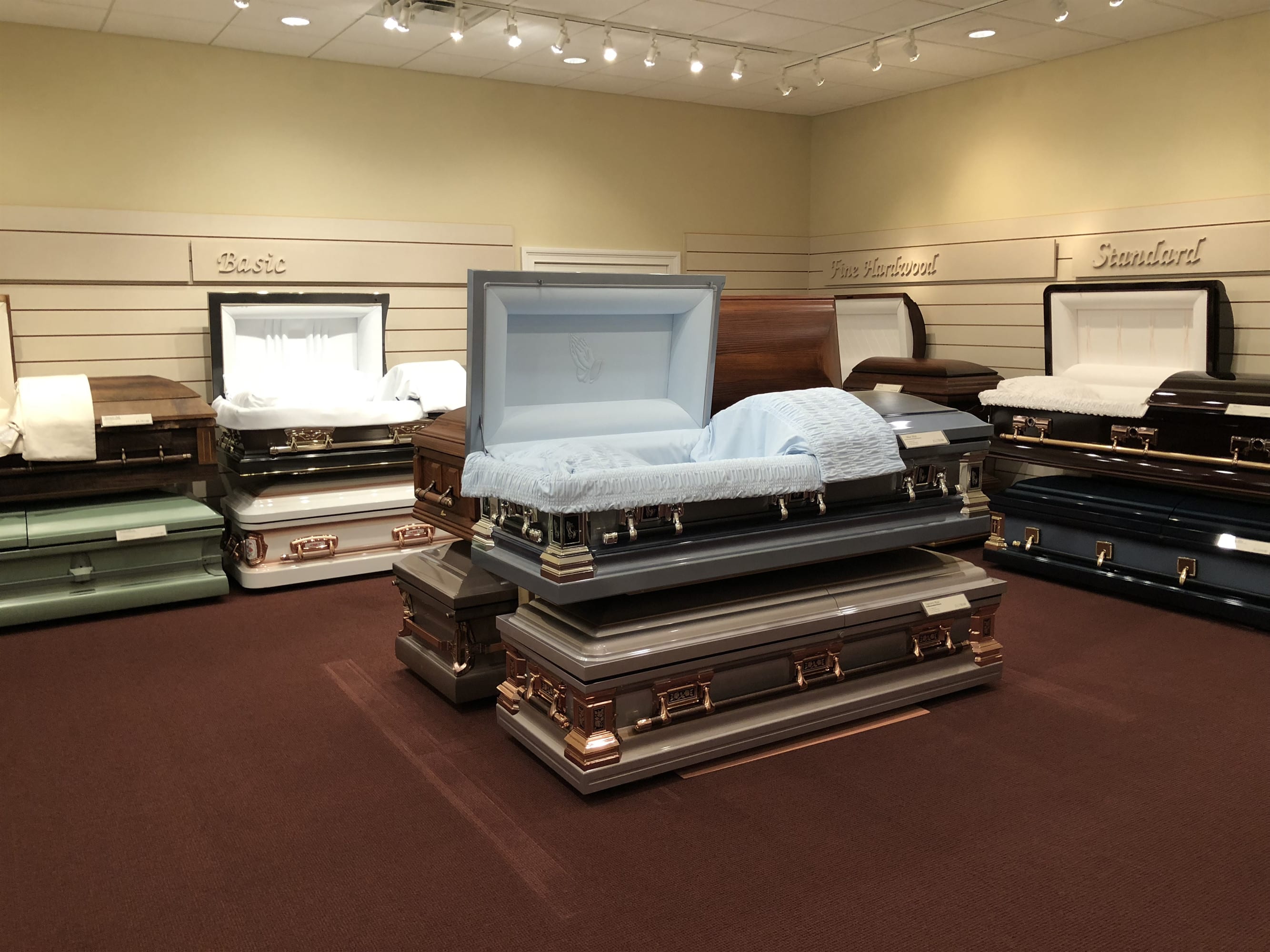 NelsonBerna Funeral Home & Crematory of Fayetteville, Arkansas