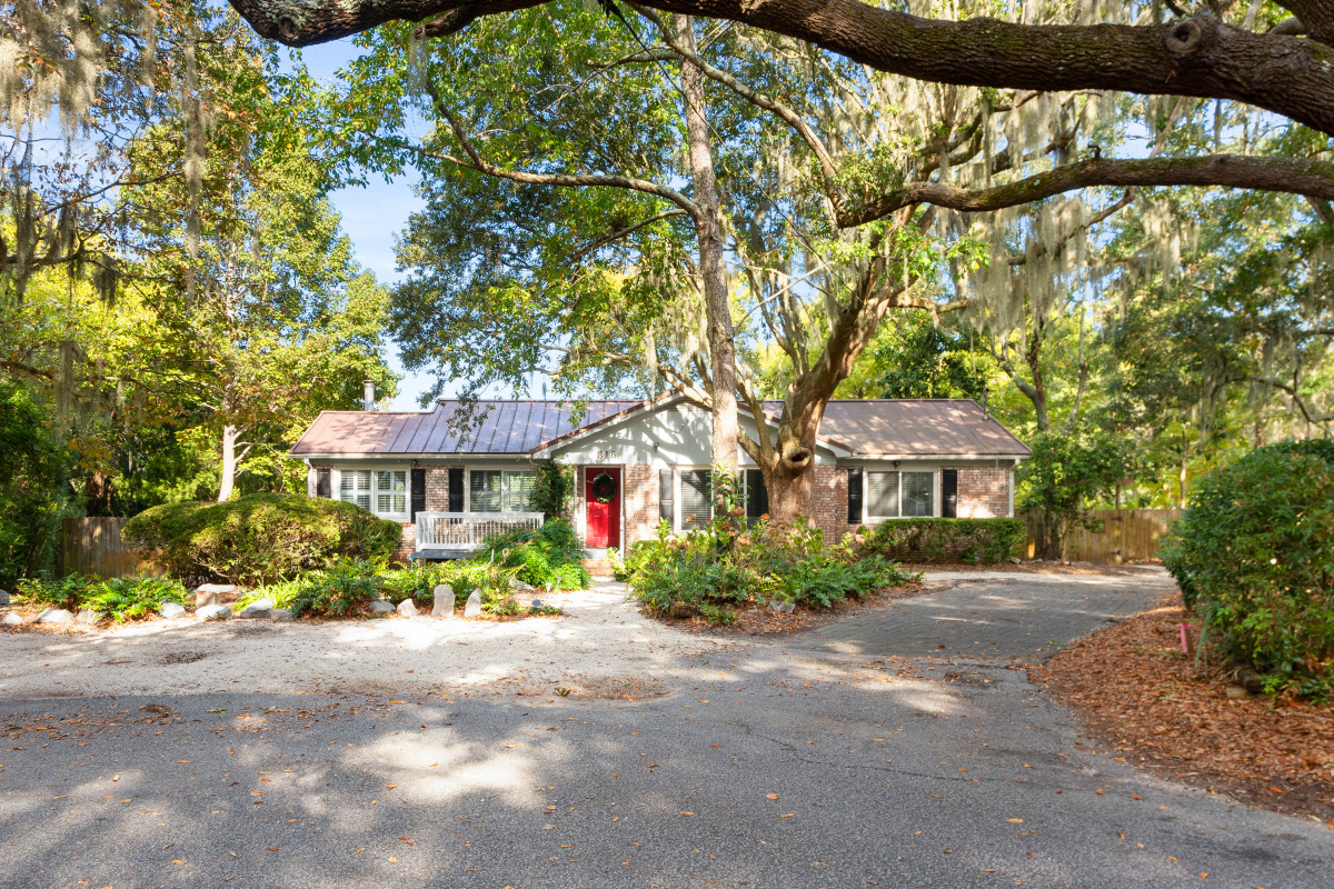 Lake Views & Private Dock at The High House Mount Pleasant Vacation