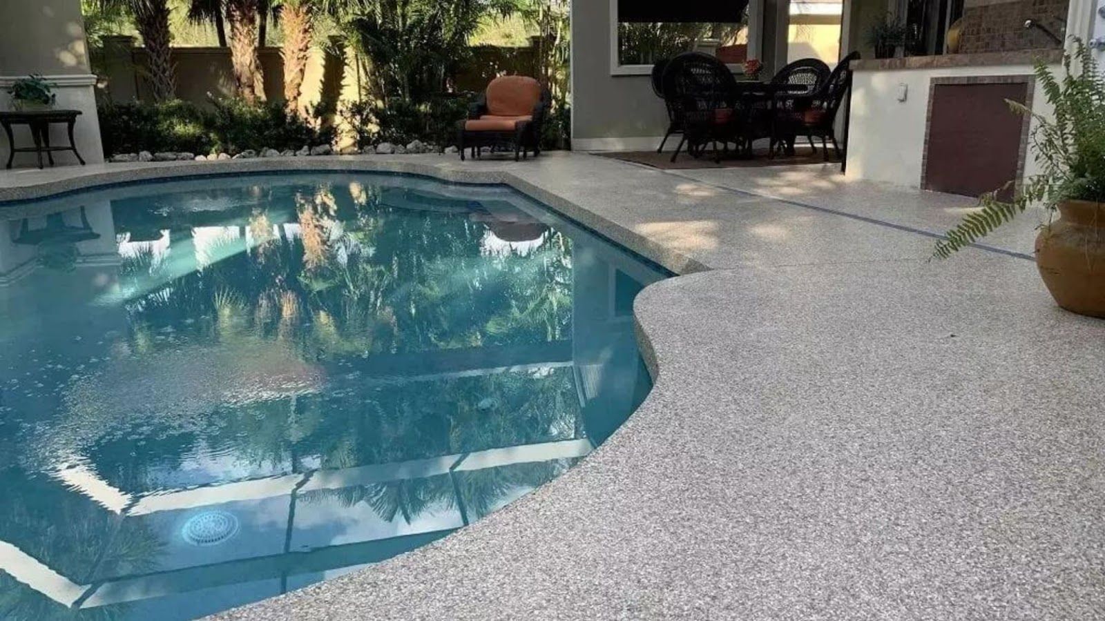 Top 5 Benefits of Concrete Pool Deck Resurfacing