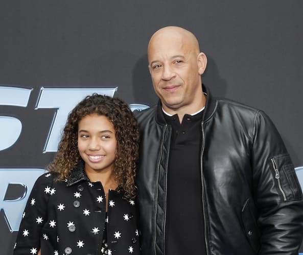 Hania Riley Sinclair (Celebrity Kid), Bio, Age, Height, Weight, Boyfriend, Family, Net Worth