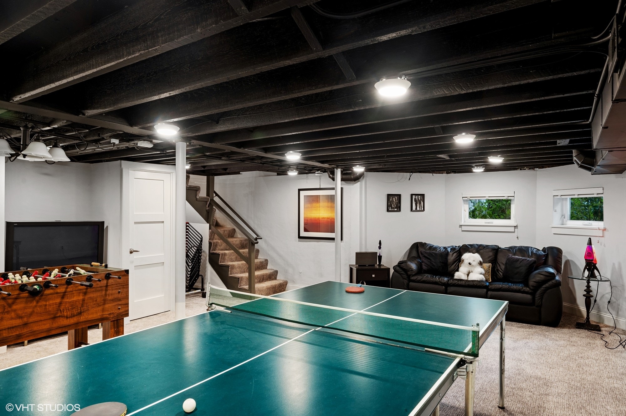 244 Laurel East Wilmette Luxury Rental Lisa Finks, Compass Real