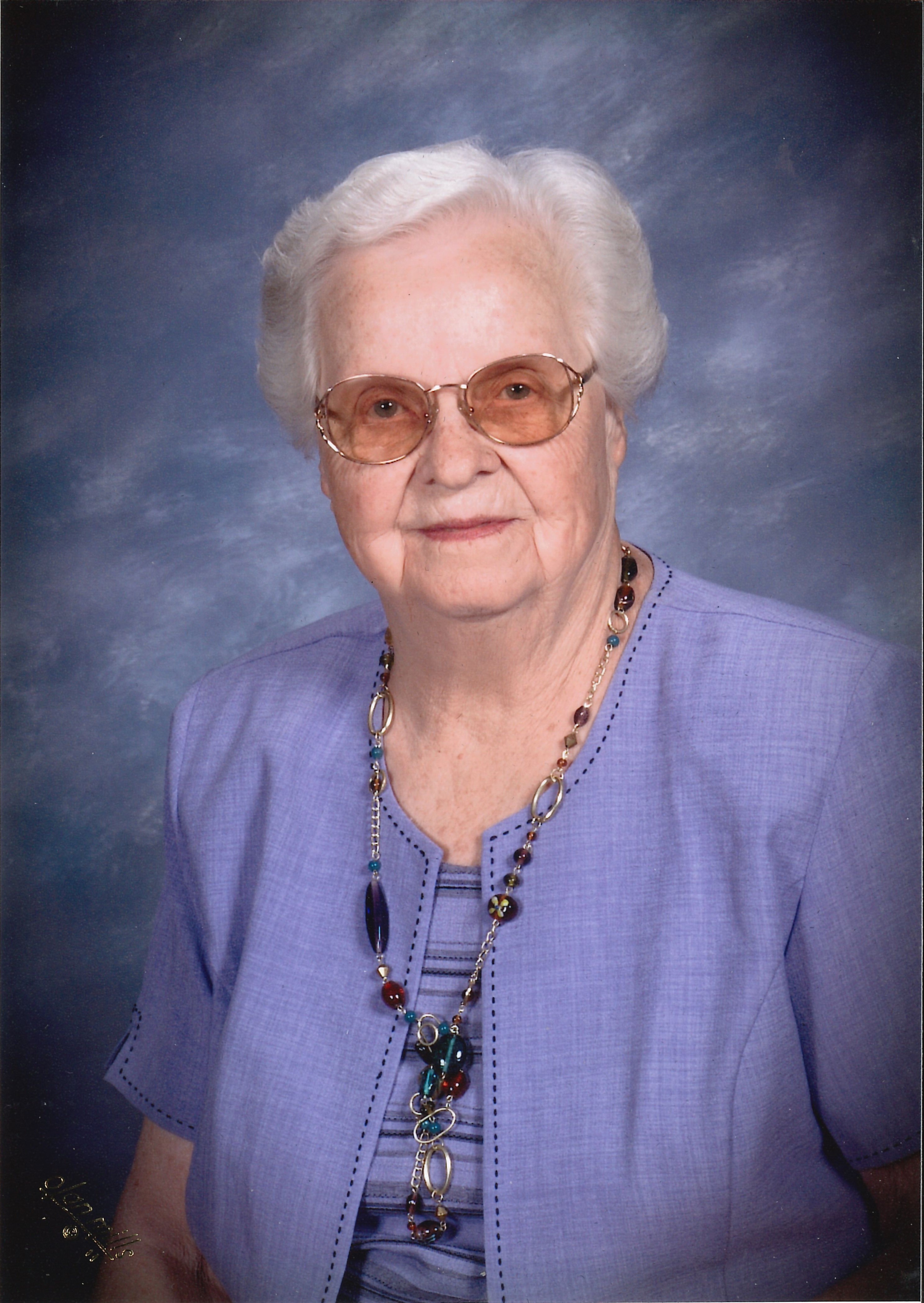 Dorothy Mae McDonald Obituary 2022 Hillier Funeral Home & Cremations