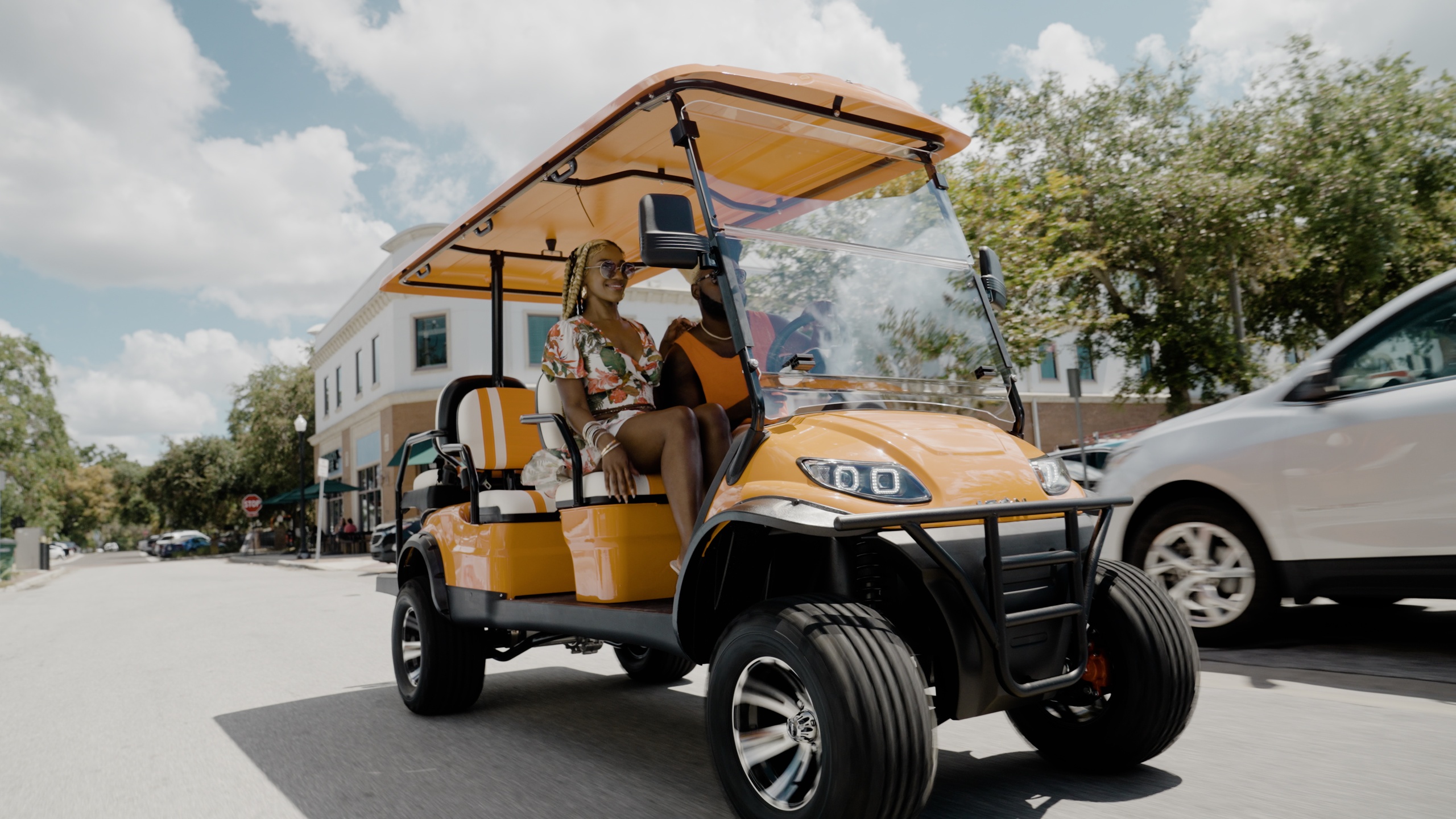 Luxury Openair Golf Carts Rentals with Bluetooth & Color Lights