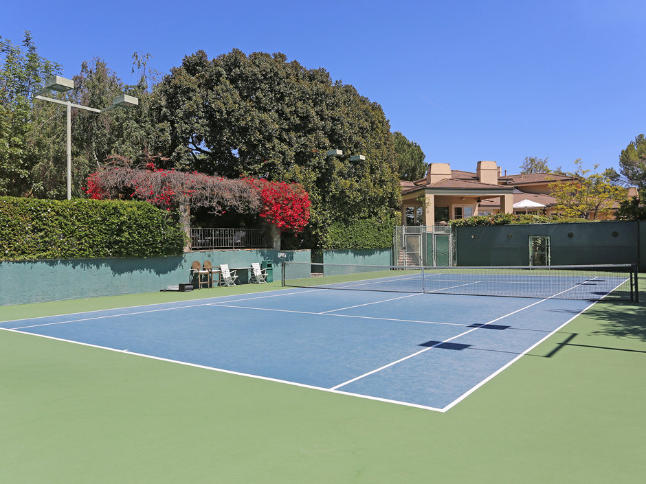 3 Home Tennis Courts Worthy Of A U.S. Open Champion The Agency