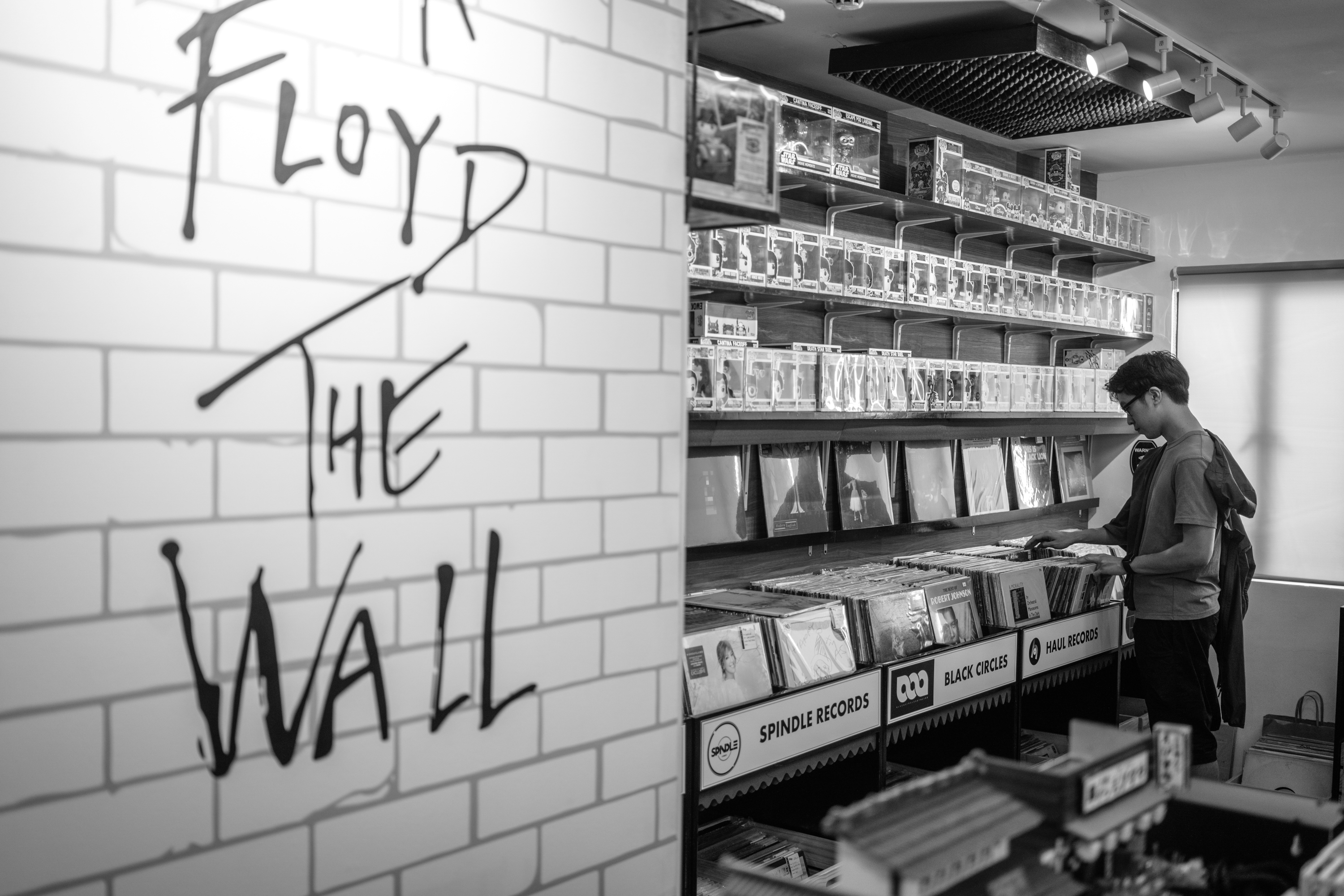 Bandwagon's Guide to Record Stores in Manila Bandwagon