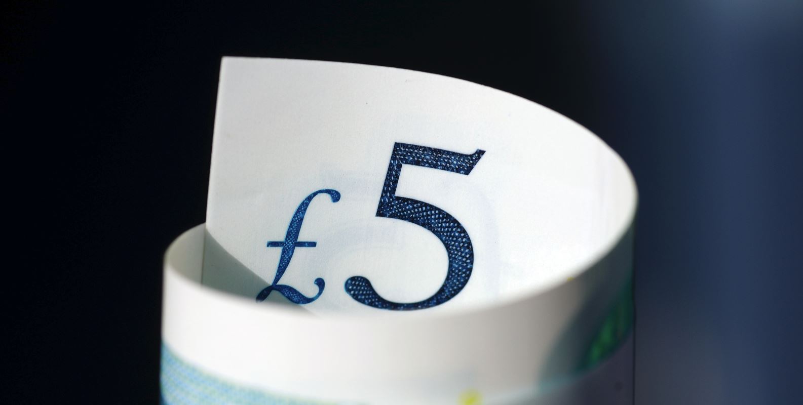 London banking salaries analysts, associates, VPs