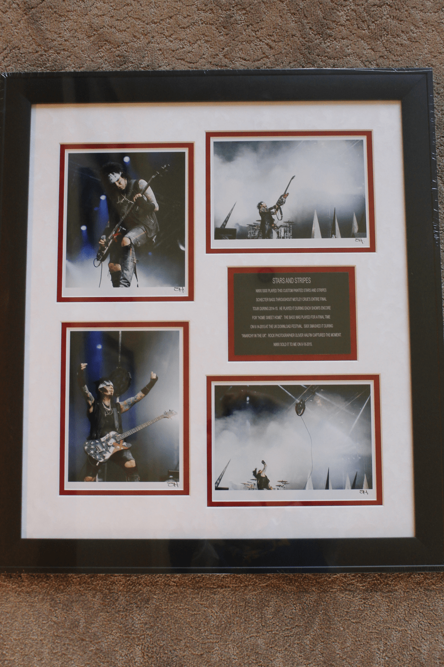 Nikki-sixx-stars-stripes-bass-played-on-entire-motley-crue-final-tour