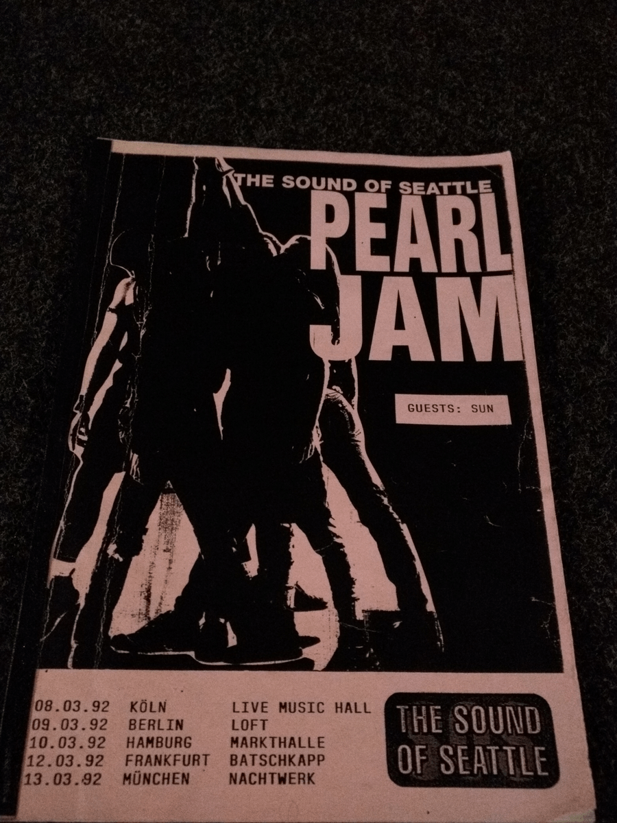 Pearljambandtourbook Collectionzz