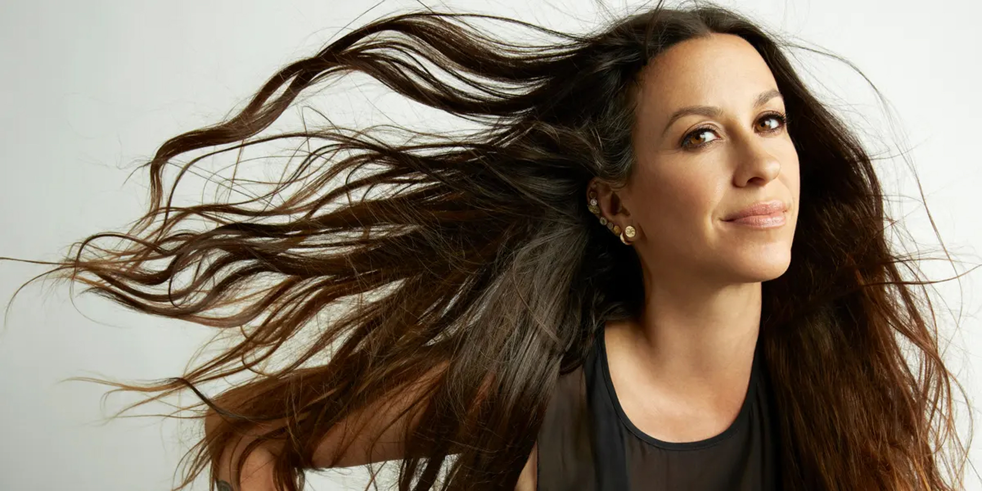 Alanis Morissette's 2day Manila concerts postponed to late 2021