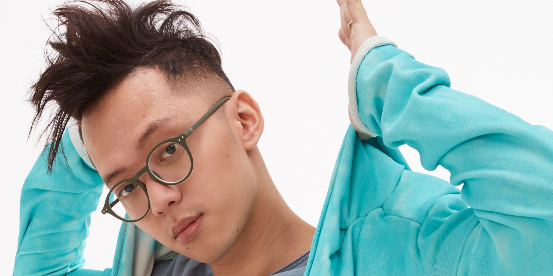 Sezairi releases Undertones EP featuring new song, 'She Moves'