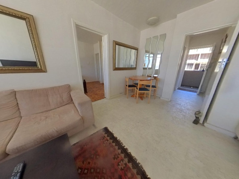 Morokani Furnished one bed apartment for rent in Green Point, Cape