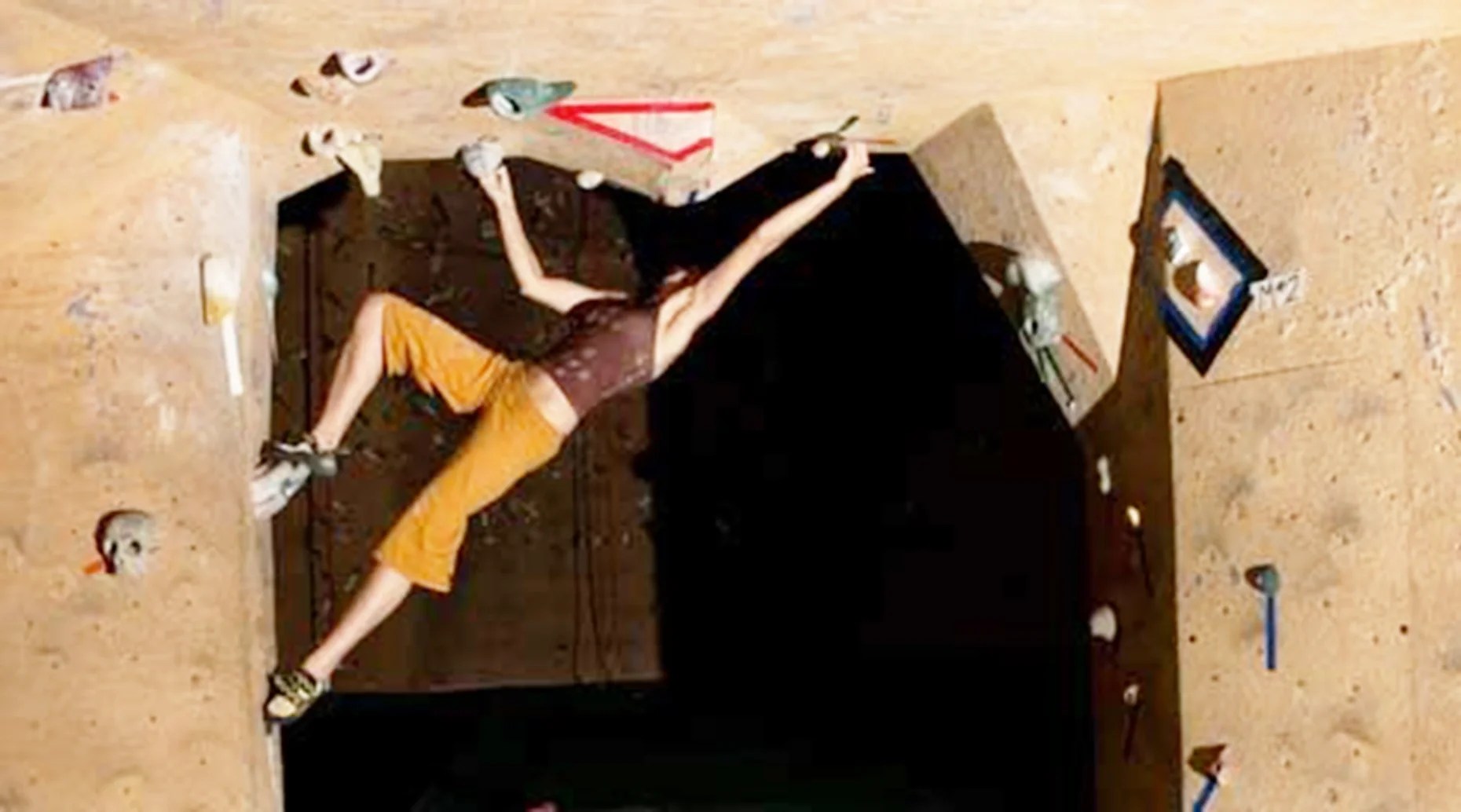 Miami Intro to Indoor Rock Climbing in Miami Book Tours & Activities