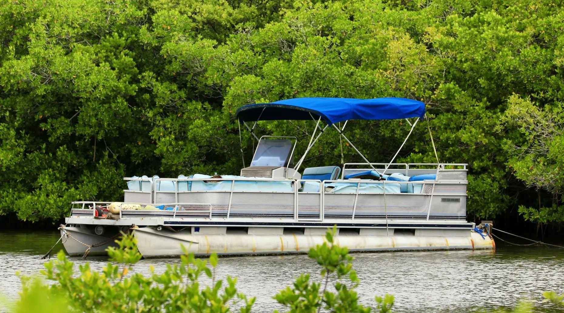 FourHour Pontoon Boat Rental on Lake Lewisville Book Tours