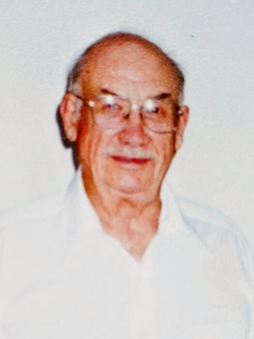 Manford Brosowske Obituary 2021 GlendeNilson Funeral Home