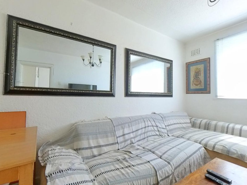 Sarena Furnished one bed apartment for rent, Green Point, Cape Town