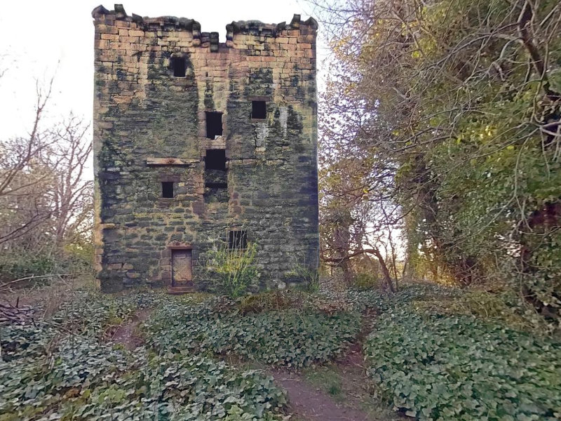 Cathcart Castle 360° Panorama How it would look today on Momento360