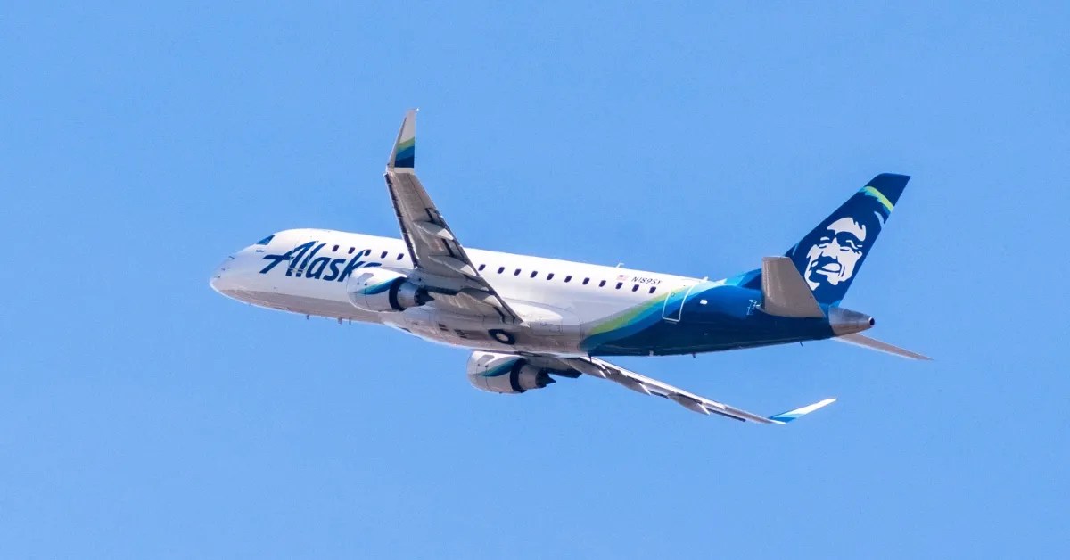 The Ultimate Guide to Alaska Airlines Mileage Plan FinanceBuzz