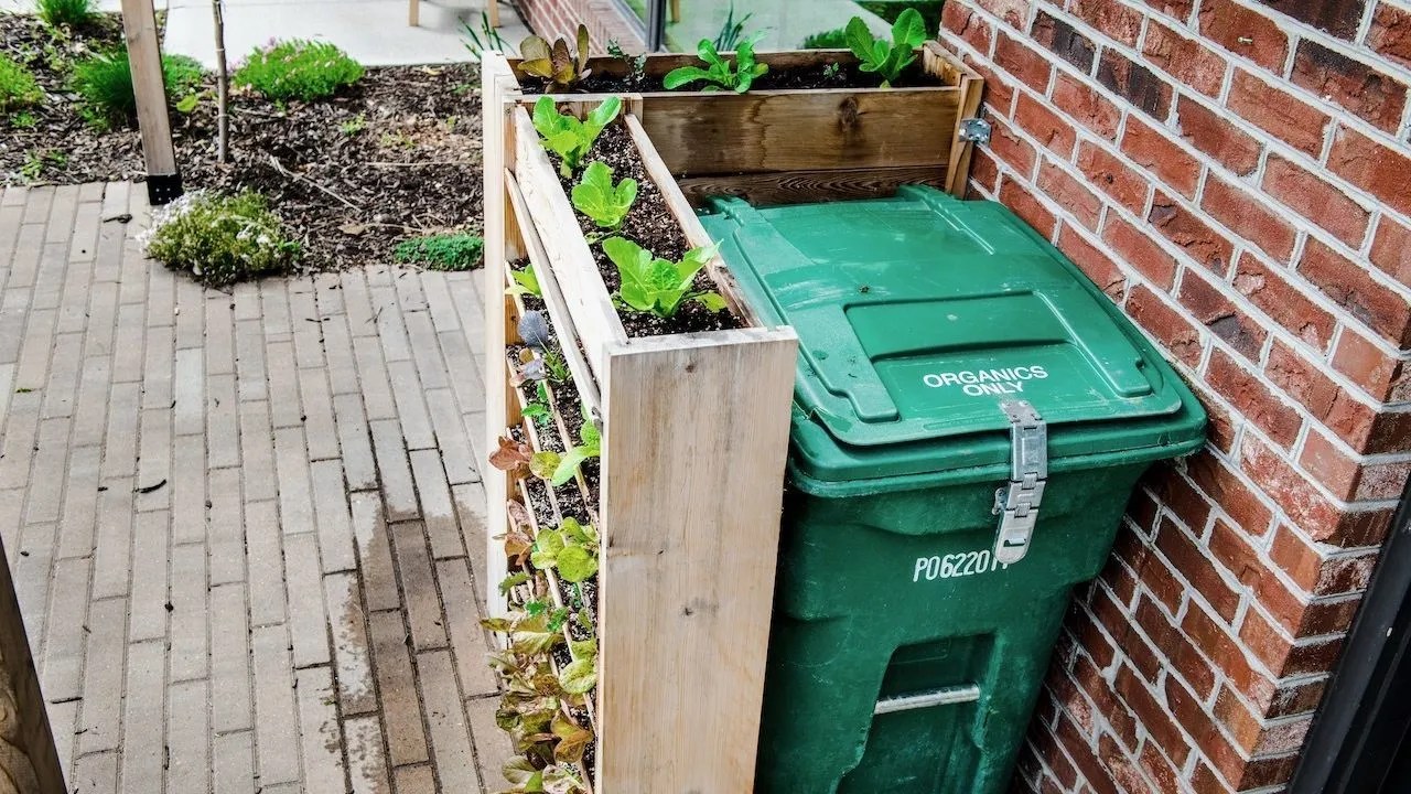 Recycling & Reuse Guide Keep Omaha Beautiful Omaha, NE