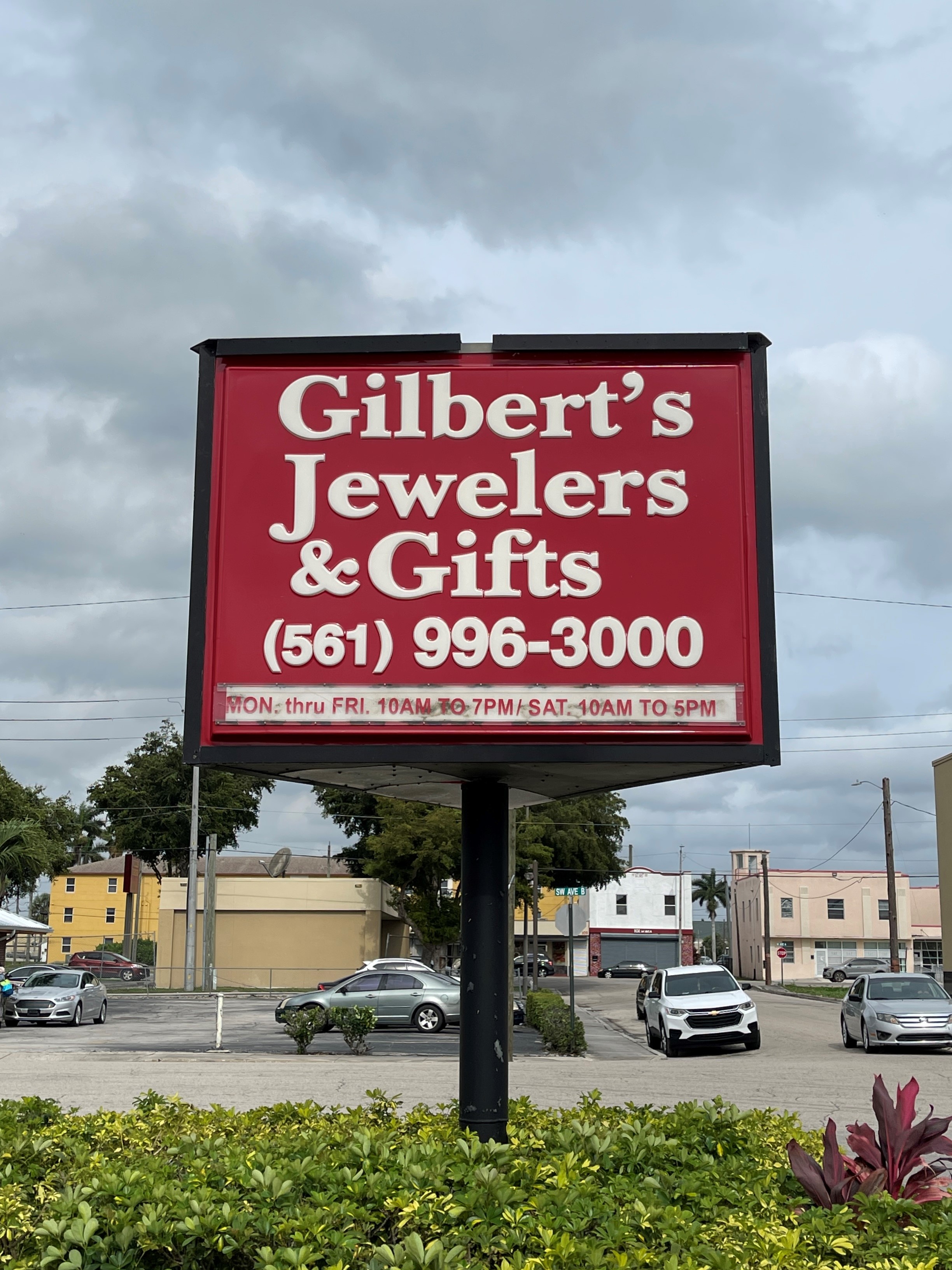 A Legacy of Endurance Celebrating 57 Years with Gilbert's Jewelers & Gifts