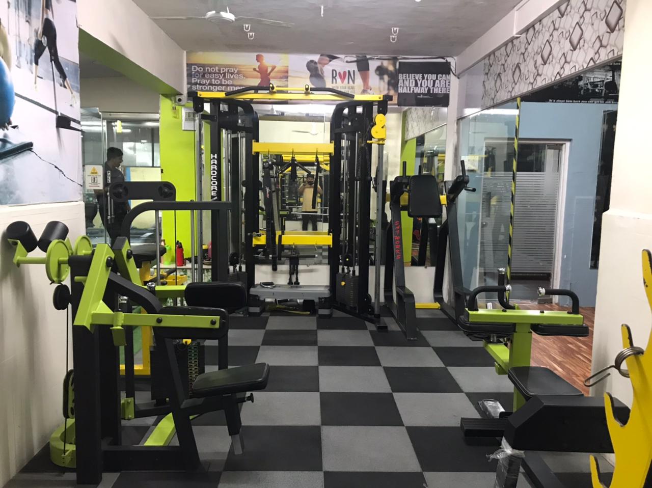 Muscle Maniac Vasai West in Mumbai FITPASS