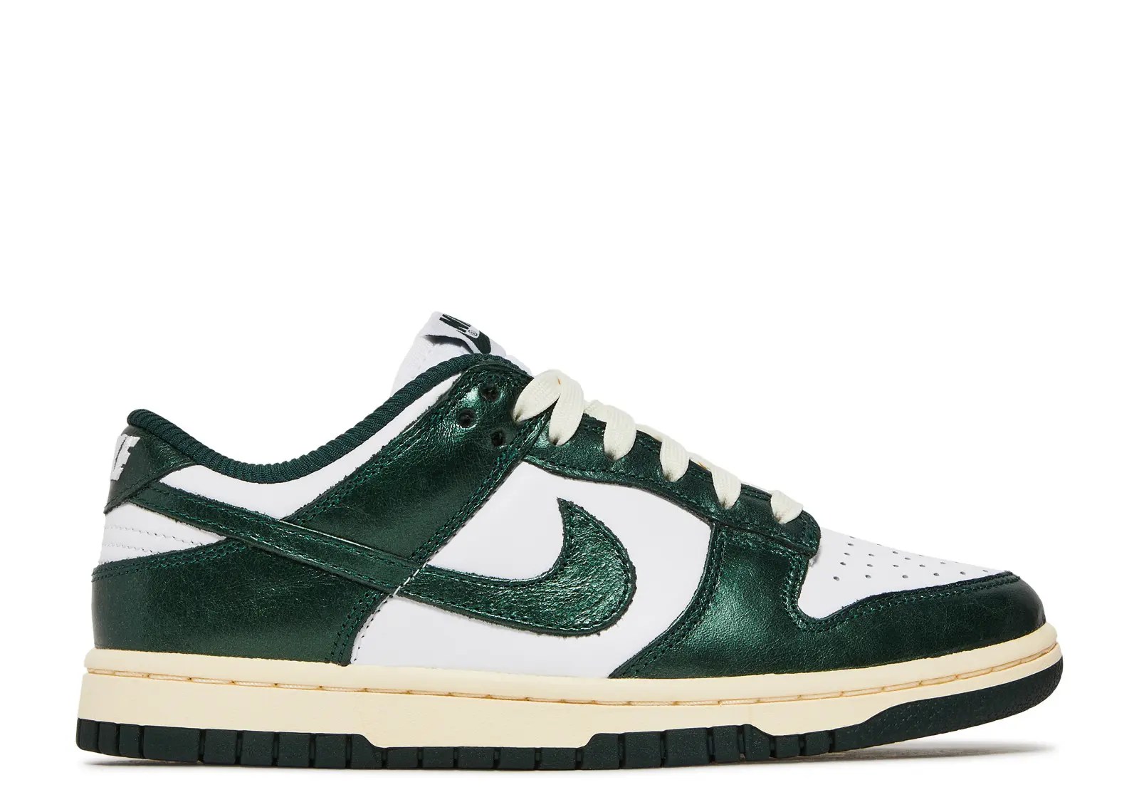 Low Vintage green Dunk NIKE