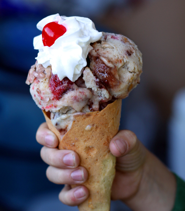 23 Sparkling Pop Rocks Recipes to Liven Up Your Fourth of July