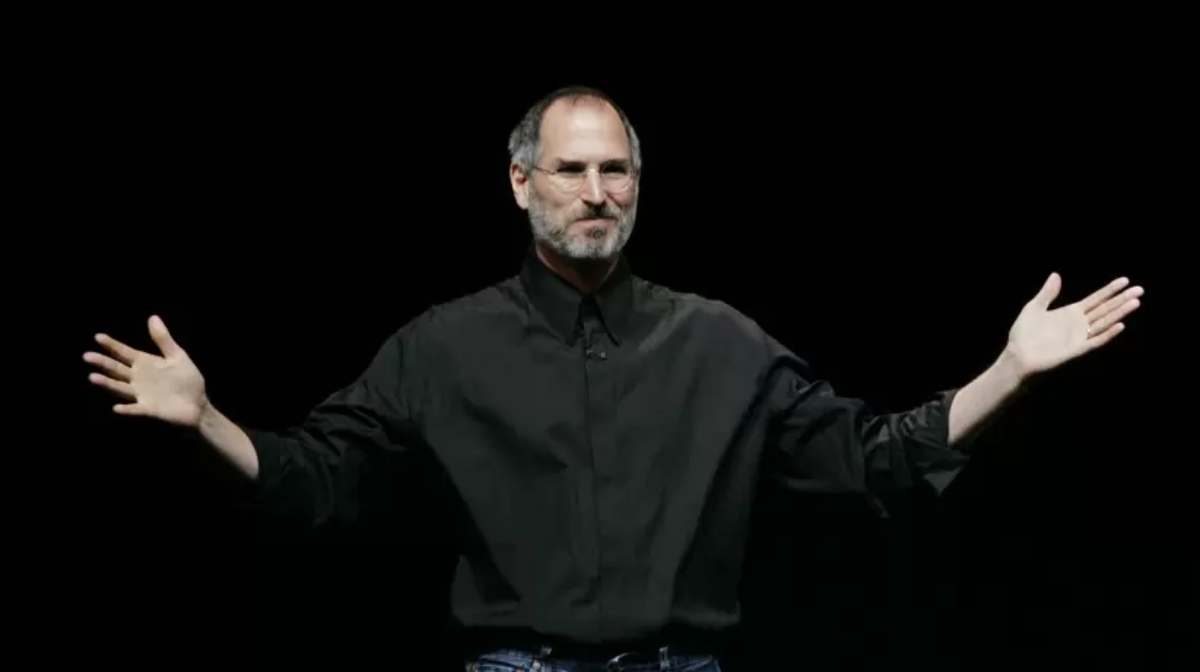 Hijo de Steve Jobs lanza una firma de capital de riesgo con US200