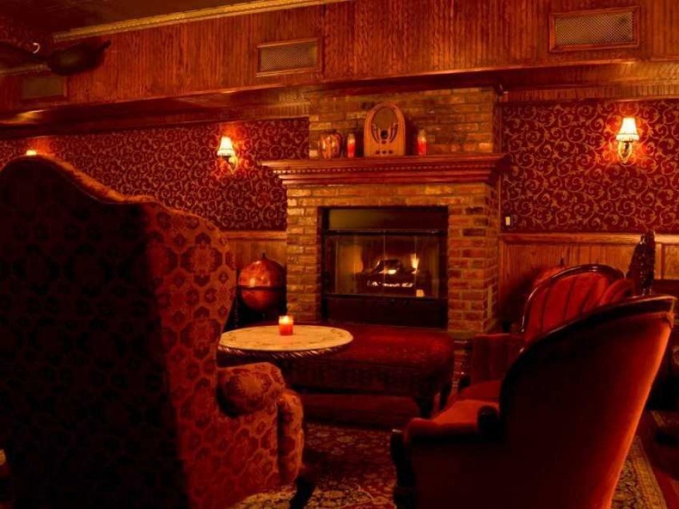 Best Fireplace Bars in NYC